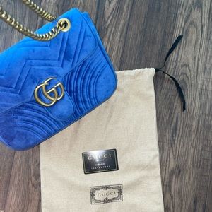 Marmont velvet Blue Gucci shoulder bag - Gold label
